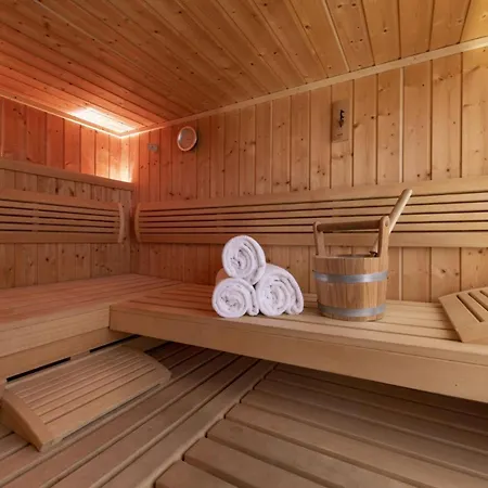 Mountain Elegance Chalet In Chalet Kitzbuhel